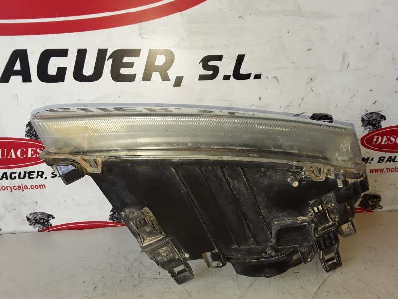 Recambio de faro izquierdo para ford focus berlina (cap) referencia OEM IAM   