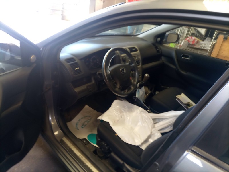 honda civic 5 puertas (eu7/8) del año 2004