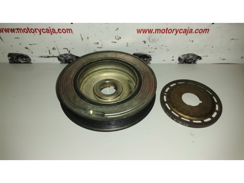 Recambio de polea cigueñal para peugeot 308 sw ah01 referencia OEM IAM 9801350180  
