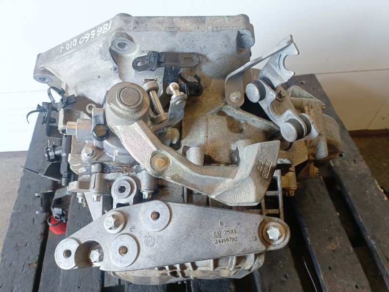 Recambio de caja cambios para opel astra h berlina z19dt referencia OEM IAM M32019D1  