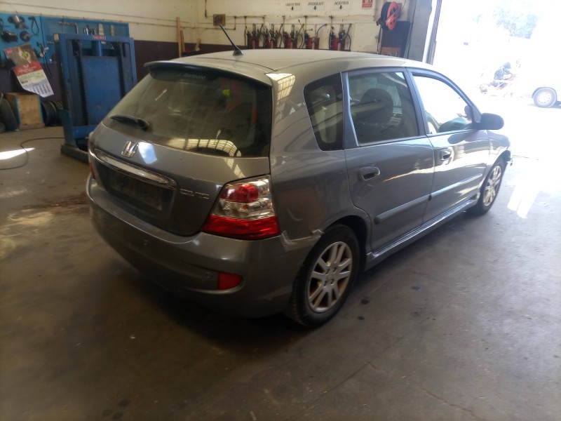honda civic 5 puertas (eu7/8) del año 2004