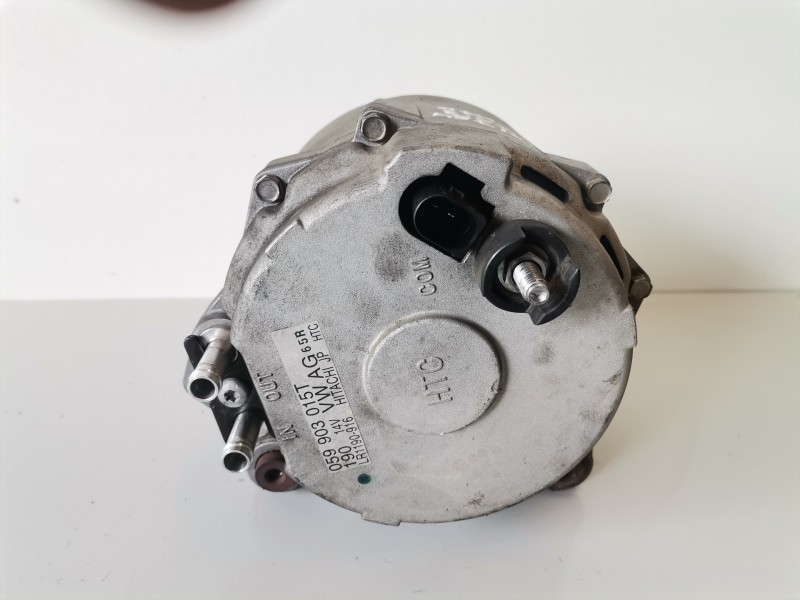 Recambio de alternador para audi a8 (4e) bvn referencia OEM IAM 059903015T  