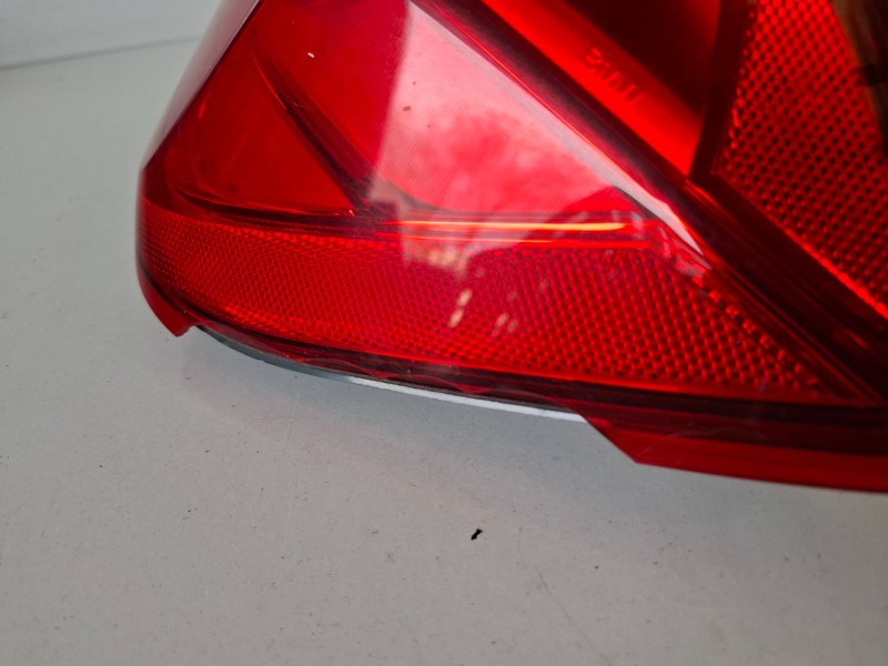 Recambio de piloto trasero derecho para bmw serie 3 berlina (f30) n47d20c referencia OEM IAM 7312846  
