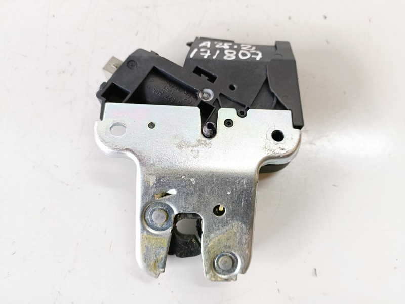 Recambio de cerradura maletero / porton para audi a8 (4e) bvn referencia OEM IAM   