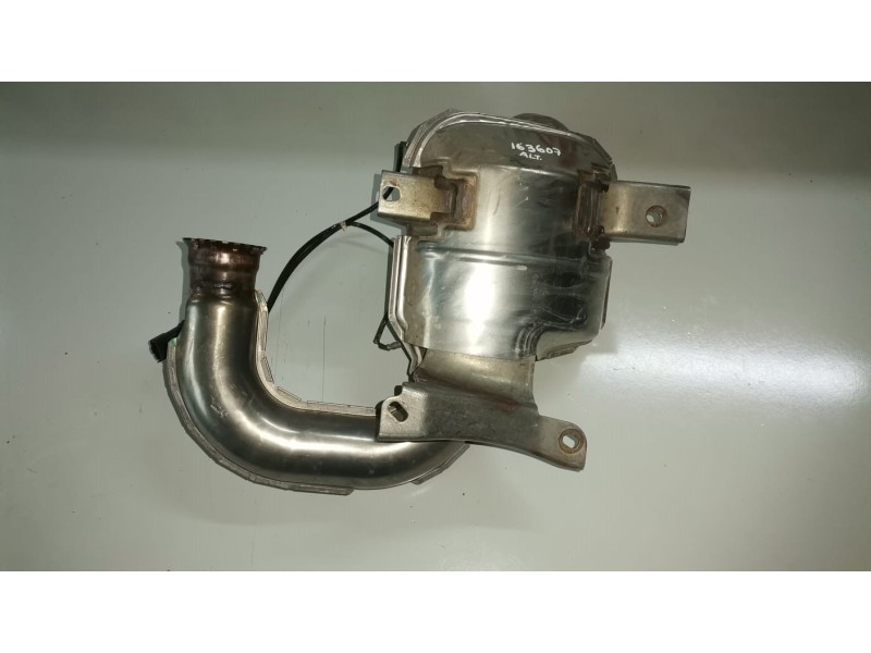 Recambio de catalizador para peugeot 308 sw ah01 referencia OEM IAM 9817106280  