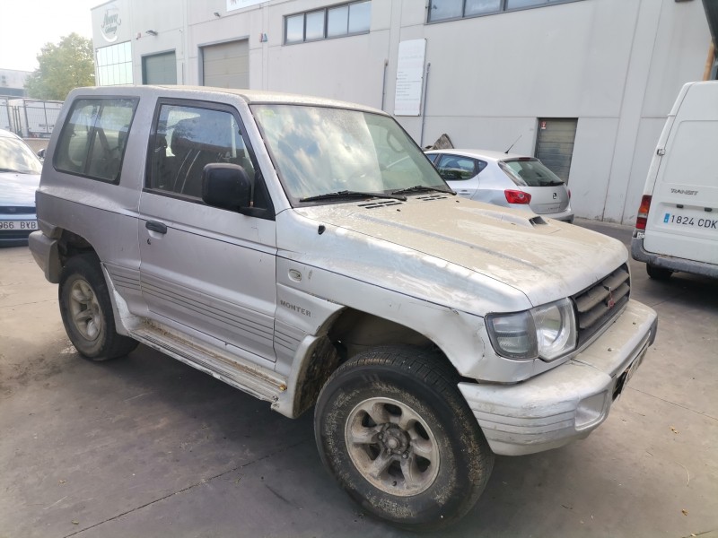 mitsubishi montero (v20/v40) del año 2000