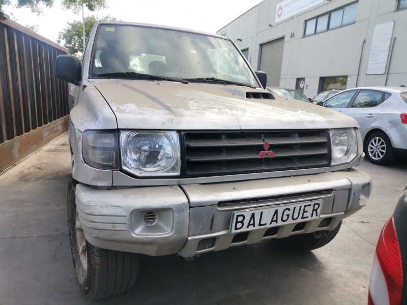 mitsubishi montero (v20/v40) del año 2000