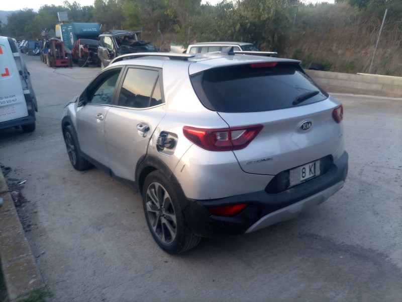 kia stonic (ybcuv) del año 2018