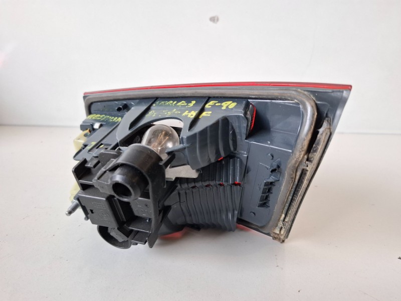 Recambio de piloto trasero izquierdo para bmw serie 3 berlina (f30) n47d20c referencia OEM IAM 725991510  