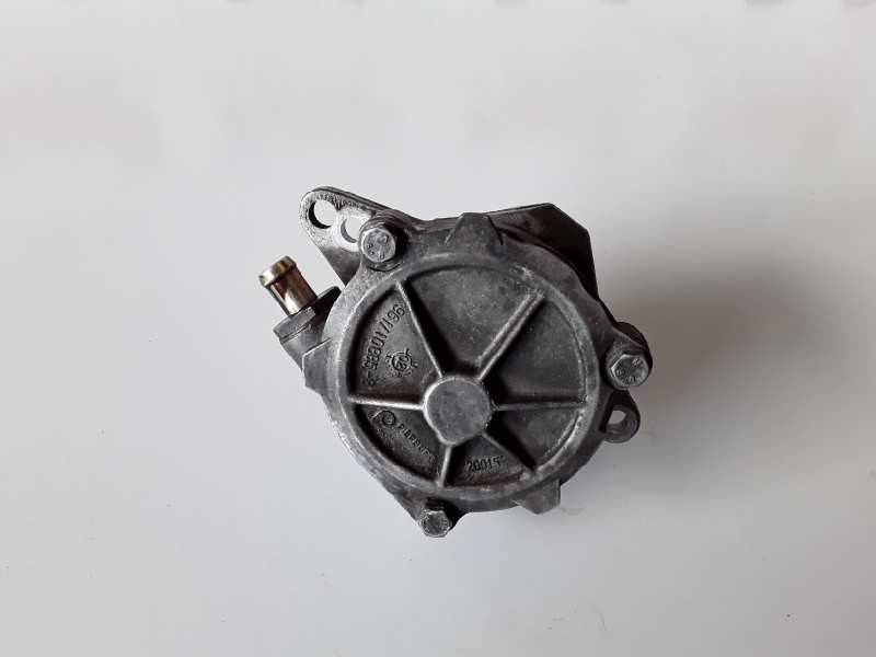 Recambio de depresor freno / bomba vacio para bmw serie 3 berlina (e46) 204d1 referencia OEM IAM   