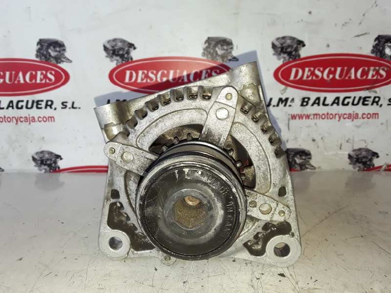 Recambio de alternador para chrysler voyager (rg) vm07c referencia OEM IAM 04868429AD/4210000082  
