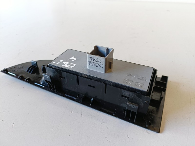 Recambio de mando elevalunas delantero izquierdo para seat leon (1p1) bkd referencia OEM IAM 1K4959857B  