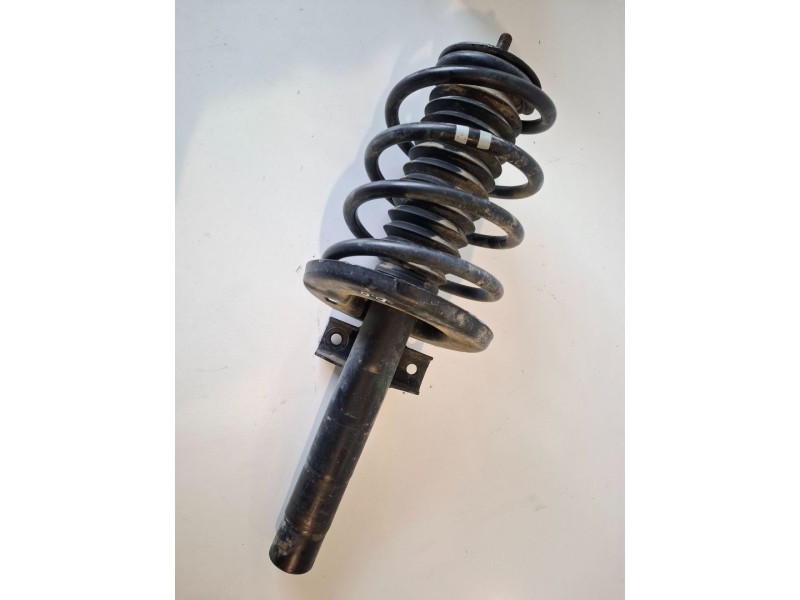 Recambio de amortiguador delantero derecho para seat alhambra (7v8) ahu referencia OEM IAM 7M0413031D  