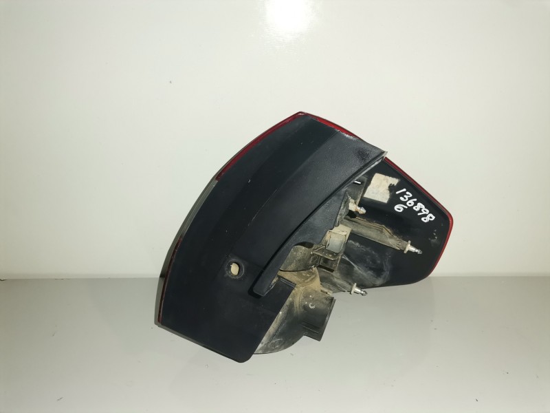 Recambio de piloto trasero izquierdo para renault koleos i m9r862 referencia OEM IAM   