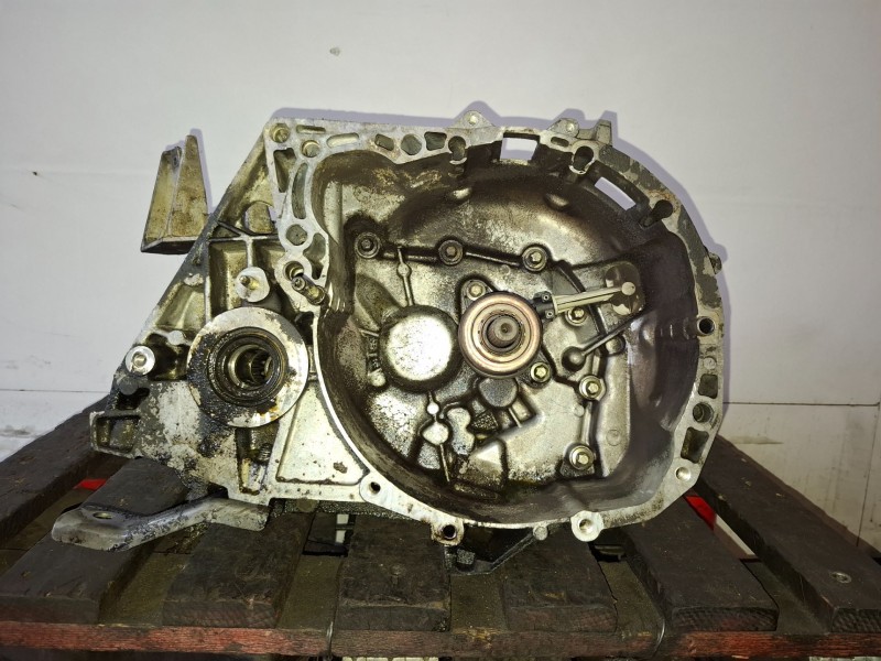 Recambio de caja cambios para renault megane ii berlina 5p k9k722 referencia OEM IAM JR5102  