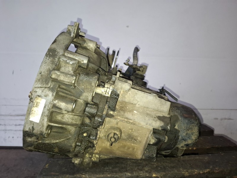 Recambio de caja cambios para renault megane ii berlina 5p k9k722 referencia OEM IAM JR5102  