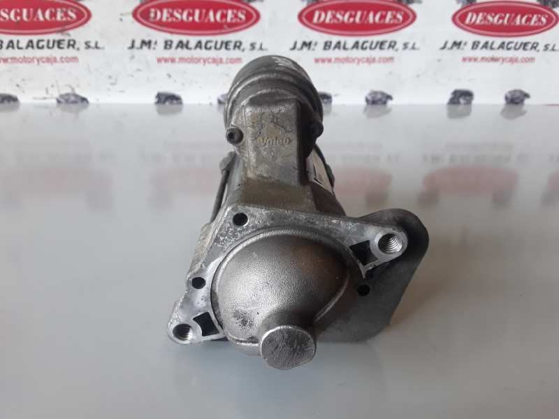 Recambio de motor arranque para dacia sandero ii k9k626 referencia OEM IAM 233007689R  