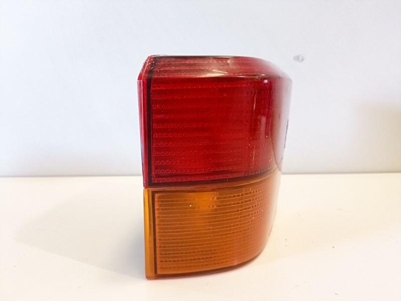 Recambio de piloto trasero izquierdo para volkswagen t4 transporter 1x referencia OEM IAM   