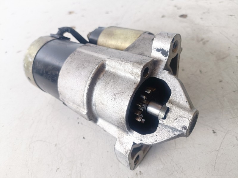 Recambio de motor arranque para renault clio ii fase ii (b/cb0) k9k704 referencia OEM IAM M000T86181  