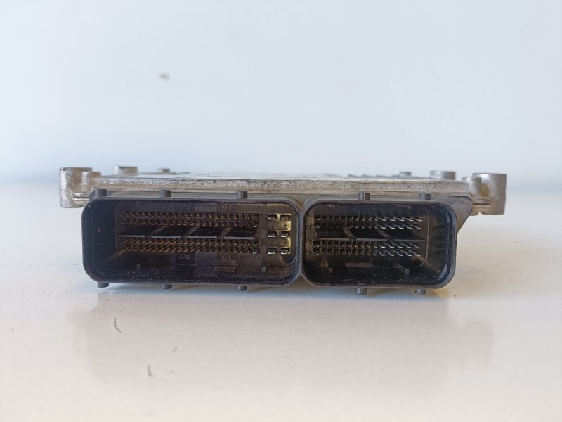 Recambio de centralita motor uce para kia ceed (jd) g3lc referencia OEM IAM 391F204DD0  