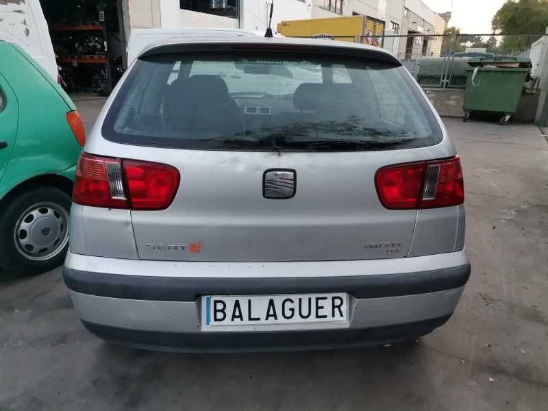 seat ibiza (6k1) del año 2000