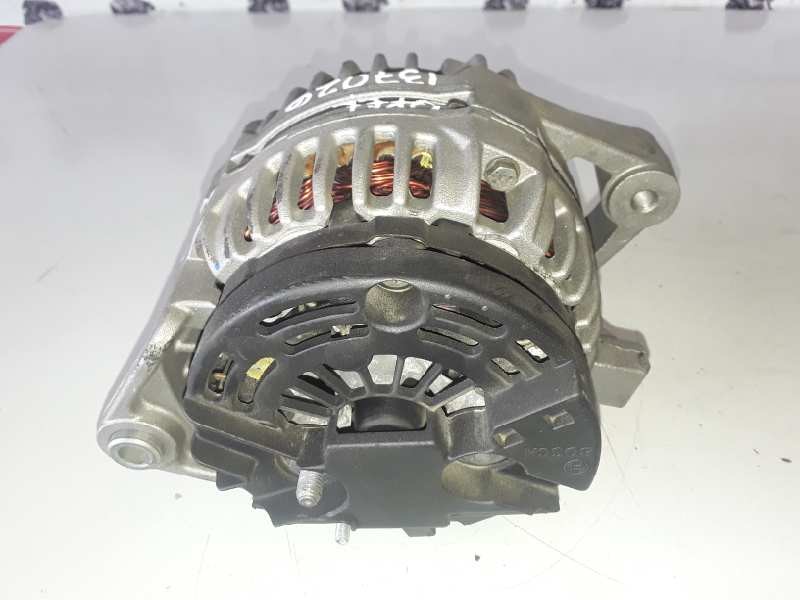 Recambio de alternador para opel meriva z16se referencia OEM IAM 0124425009  