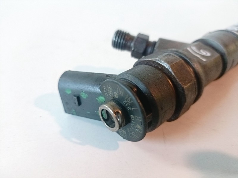 Recambio de inyector para bmw serie 5 berlina (e60) 256d2 referencia OEM IAM 0445110212  