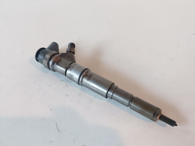 Recambio de inyector para bmw serie 5 berlina (e60) 256d2 referencia OEM IAM 0445110212  