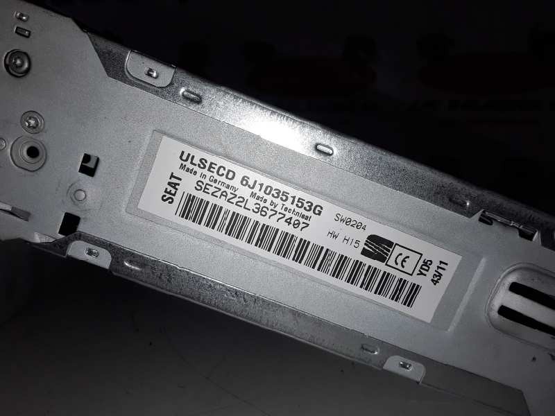 Recambio de sistema audio / radio cd para seat ibiza berlina (6j5) cgp referencia OEM IAM 6J1035153G  