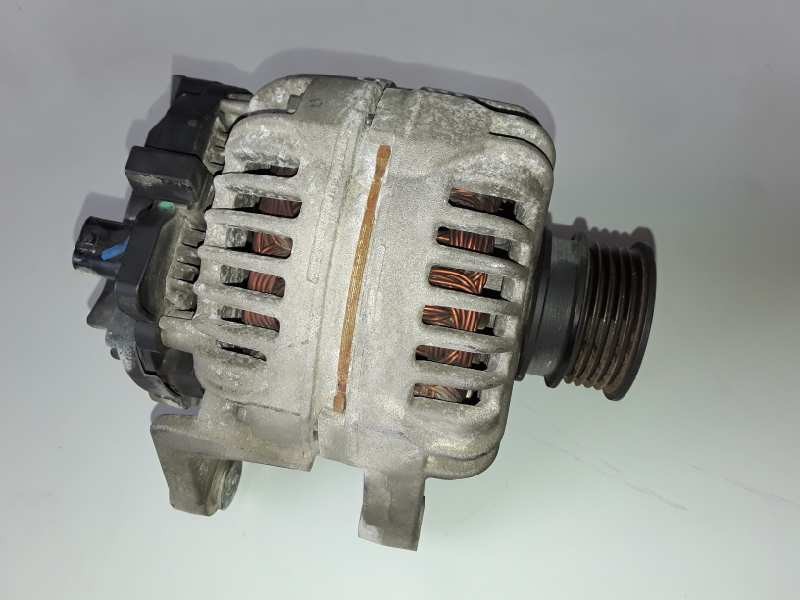 Recambio de alternador para opel zafira b z18xer referencia OEM IAM 0124425050/13229985/120A  