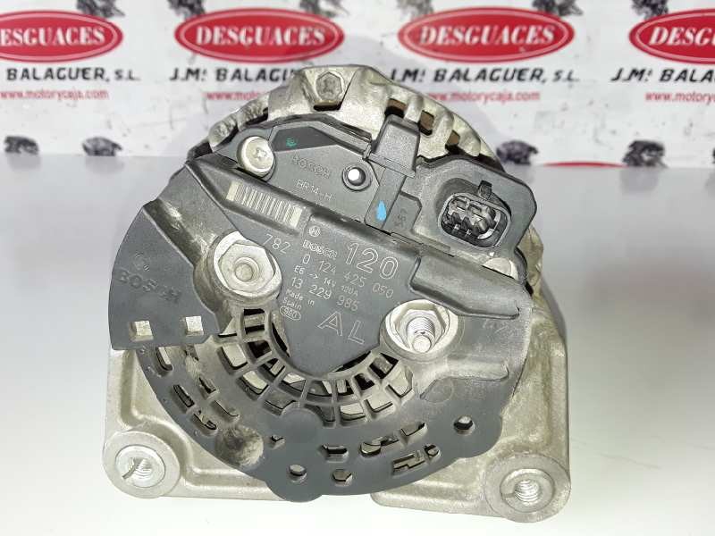 Recambio de alternador para opel zafira b z18xer referencia OEM IAM 0124425050/13229985/120A  