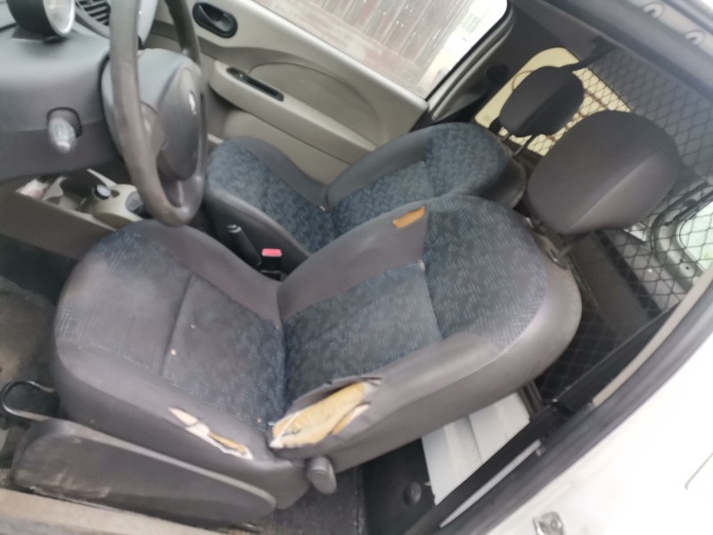 renault twingo ii del año 2010