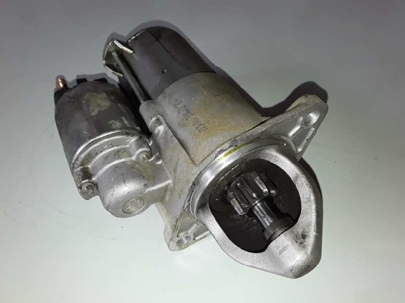 Recambio de motor arranque para opel zafira b z18xer referencia OEM IAM 55556092  
