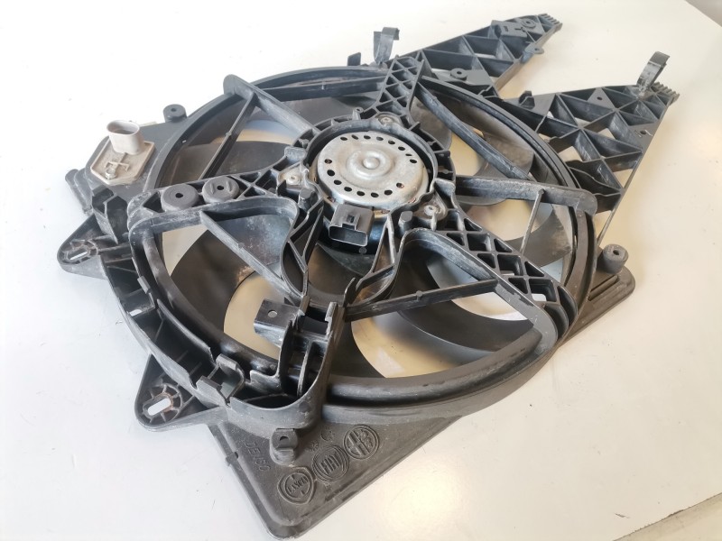 Recambio de electroventilador para fiat ii doblò (263) cargo 198a3000 referencia OEM IAM 518207190  