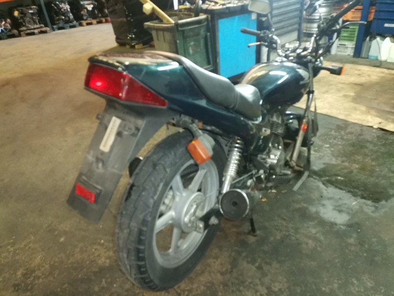 honda cb 250 del año 2001