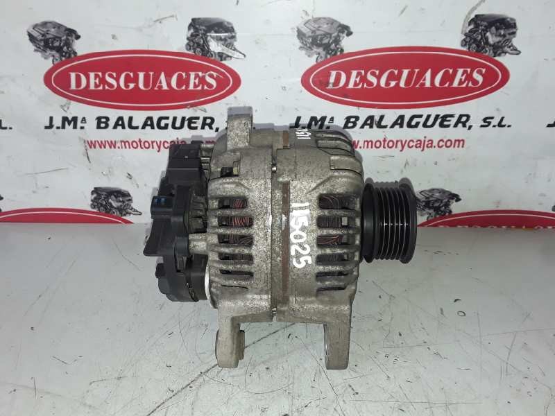 Recambio de alternador para renault clio iii k4j780 referencia OEM IAM 0124425034/8200323137/120A  