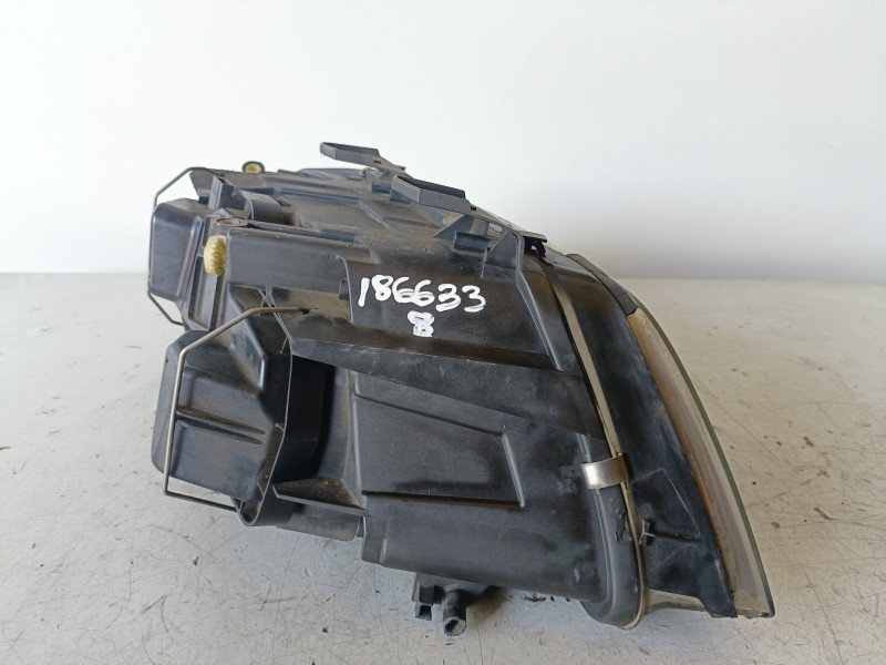 Recambio de faro izquierdo para audi a6 berlina (4b2) ack referencia OEM IAM   