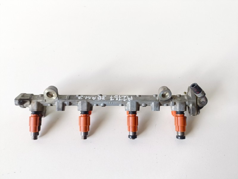 Recambio de rampa inyectora para mitsubishi montero pinin io (h60/h70) 4g93 referencia OEM IAM   