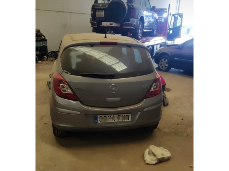 opel corsa d del año 2007