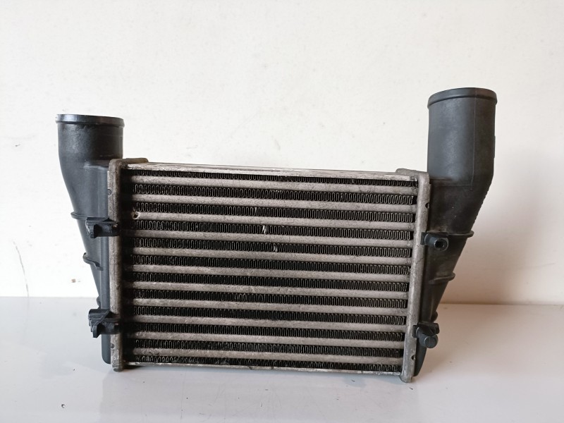 Recambio de intercooler para audi a4 berlina (b5) ajm referencia OEM IAM   