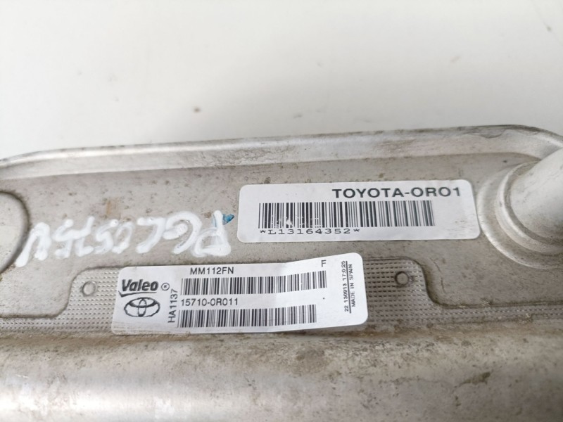 Recambio de enfriador aceite motor para toyota avensis (t27) 2adftv referencia OEM IAM 157100R011  