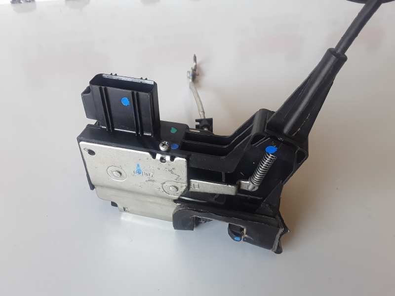 Recambio de cerradura puerta delantera derecha para ford fiesta (cbk) n4jb referencia OEM IAM X7A14ACL0442  