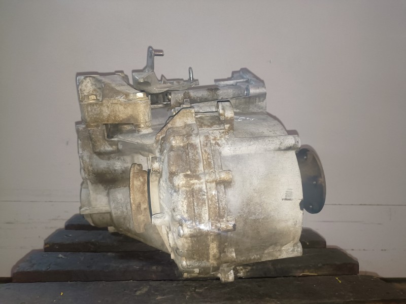 Recambio de caja cambios para audi a3 (8p1) bkd referencia OEM IAM JLU  
