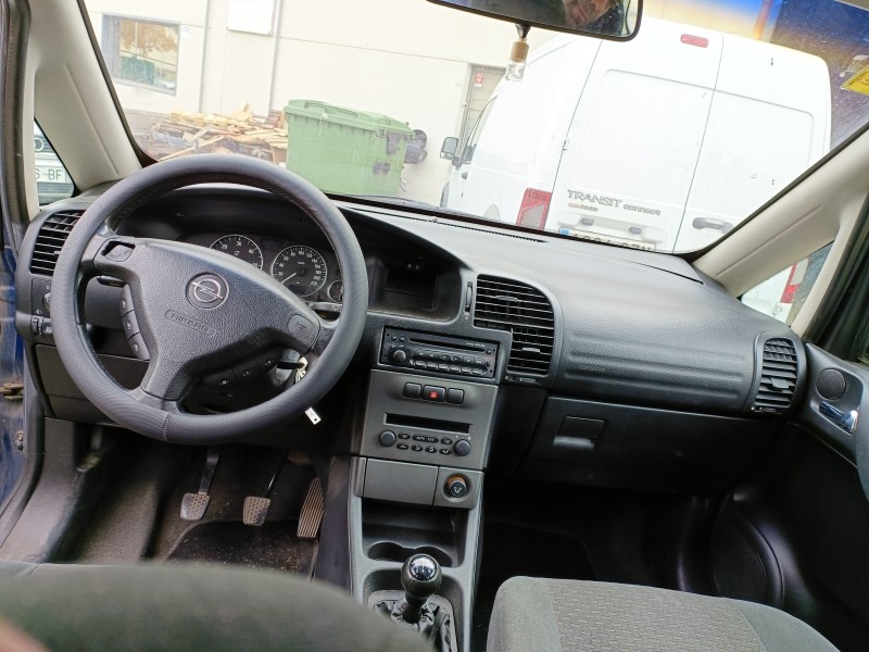 opel zafira a del año 2003