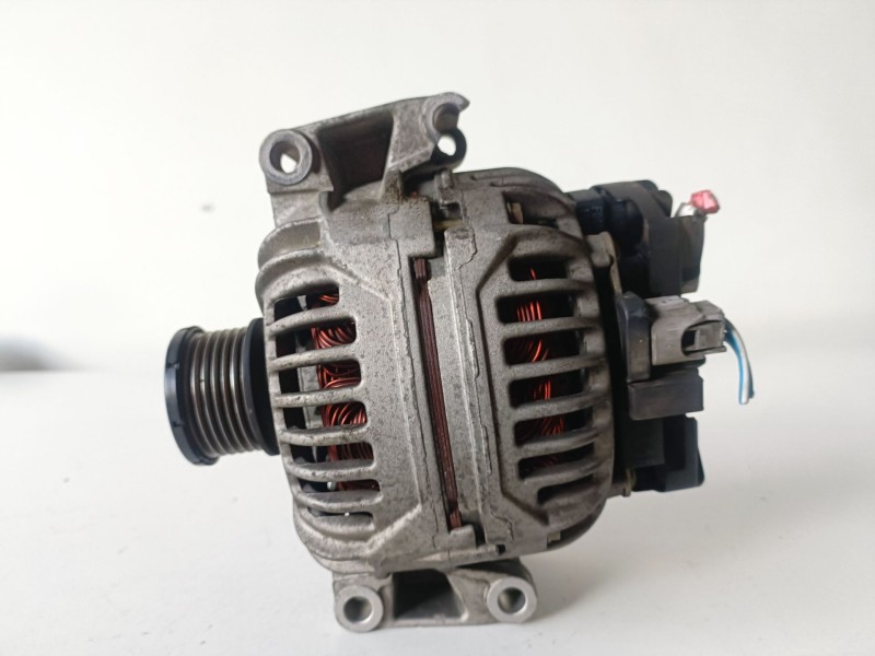 Recambio de alternador para jeep grand cherokee (wj/wg) 665921 referencia OEM IAM 0124515115  