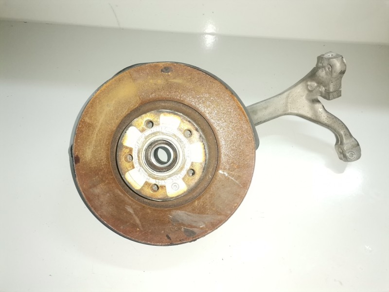 Recambio de mangueta delantera izquierda para audi a6 berlina (4f2) bmk referencia OEM IAM 4F0407241D  