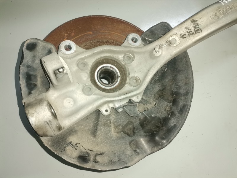 Recambio de mangueta delantera izquierda para audi a6 berlina (4f2) bmk referencia OEM IAM 4F0407241D  