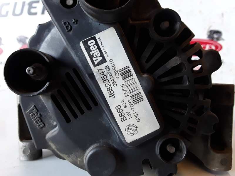 Recambio de alternador para fiat ii panda (169) 188a8000 referencia OEM IAM 46823547/B686/2542670B/90A/TG9S010  