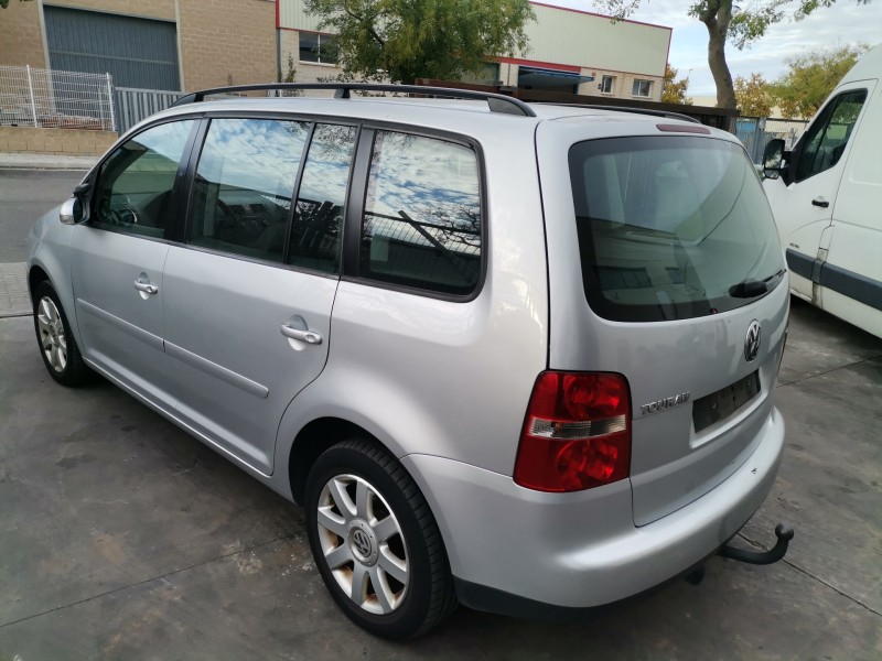 volkswagen touran (1t1) del año 2003