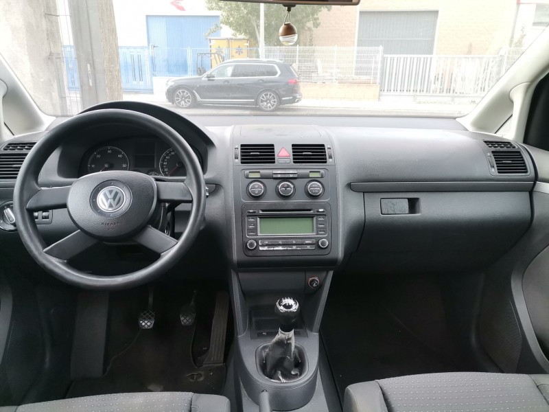 volkswagen touran (1t1) del año 2003